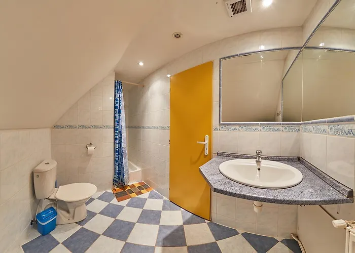 甜蜜露营假日公园 特鲁特诺夫