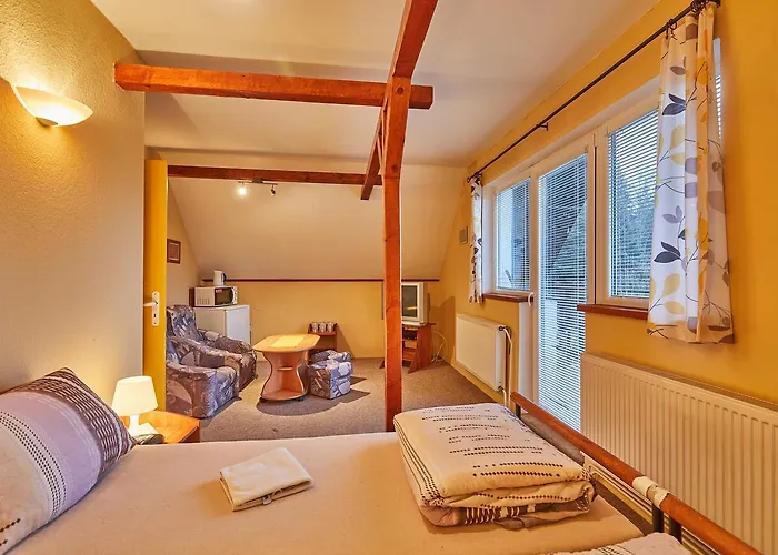 甜蜜露营假日公园 特鲁特诺夫